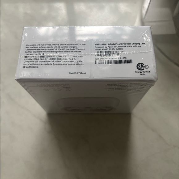 Apple AirPods Pro with Charging Case - White